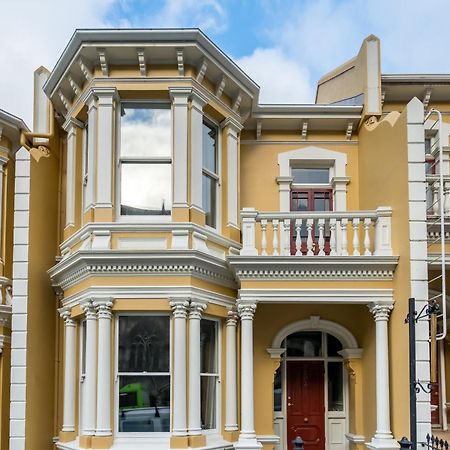 Inner City Executive Living On Stuart Street 但尼丁 外观 照片